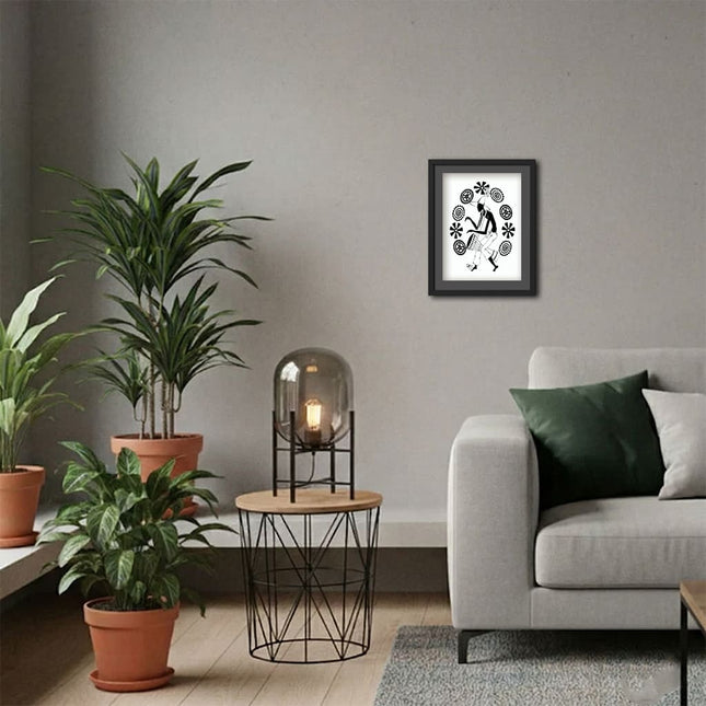 poster graphique appel du rythme de artiste wo en noir et blanc sur mur gris moderne