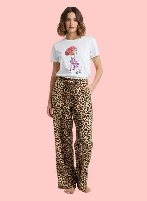 Tee-shirt femme imprimé Louise Insoumise Éclatante, création originale WO – vue de face