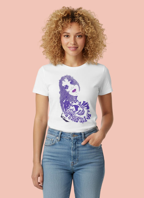 Illustration Rebelle Indigo dessinee par wo imprimee sur tee-shirt femme blanc