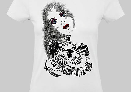 look feminin moderne avec tee-shirt design original collection rebelle et elegante